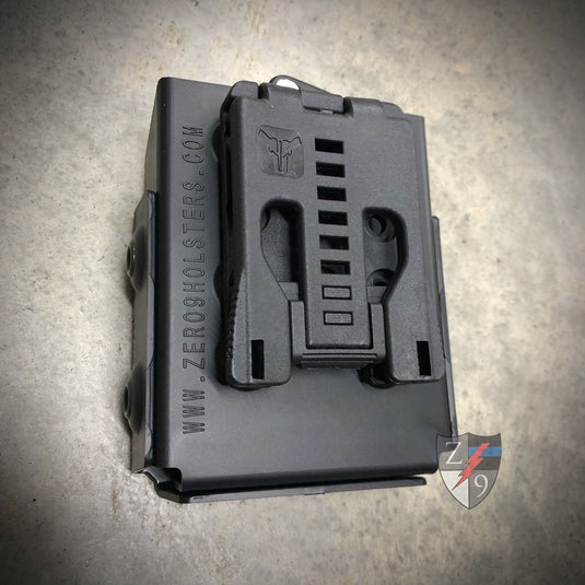 ZERO9 Standard Handcuff Case MOLLE-LOK