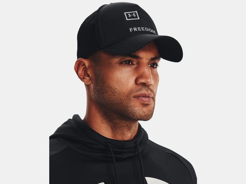 Load image into Gallery viewer, Men&#39;s UA Freedom Trucker Cap

